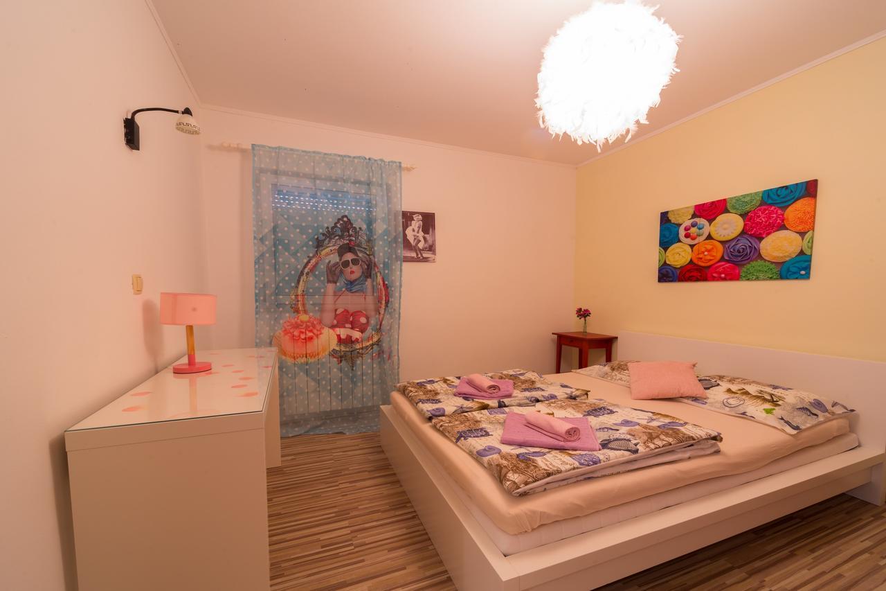 Apartments Melanie Opatija Bagian luar foto